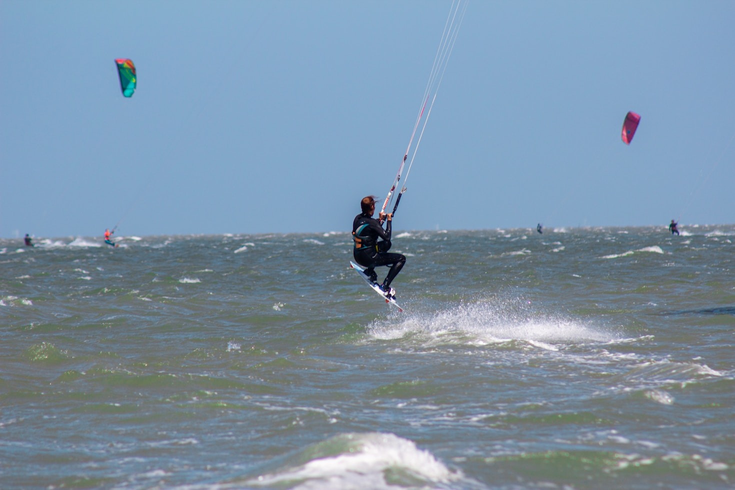 Beginner’s Guide to Your First Kitesurfing Lesson